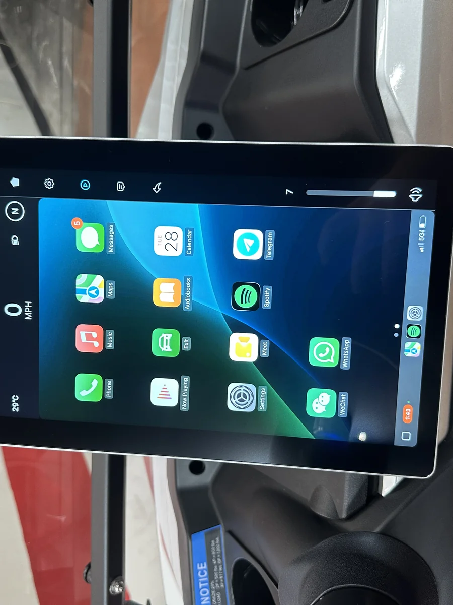 Apple Carplay & Andriod Auto Touchscreen